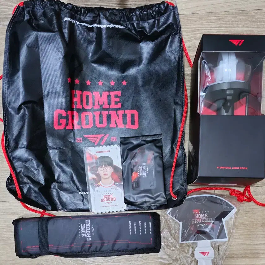 [SOLD OUT] 티원 응원봉 T1 Home Ground Day1 세트