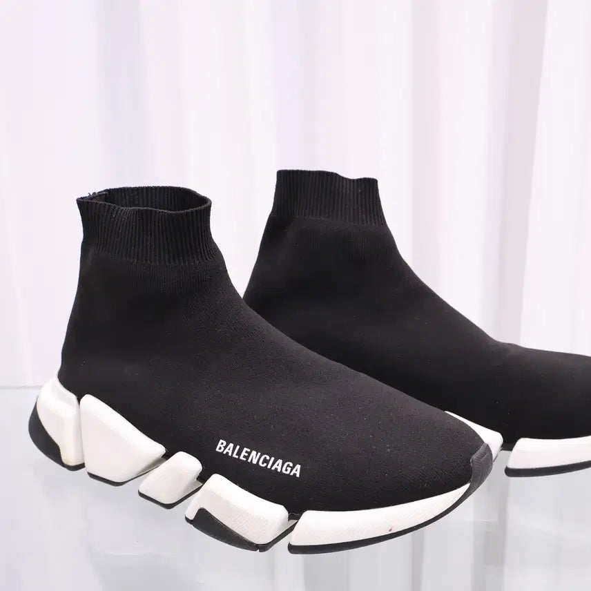 [BUNJANG] Balenciaga Speedrunner Sneakers / 발렌시아가 스피드러너 스니커즈