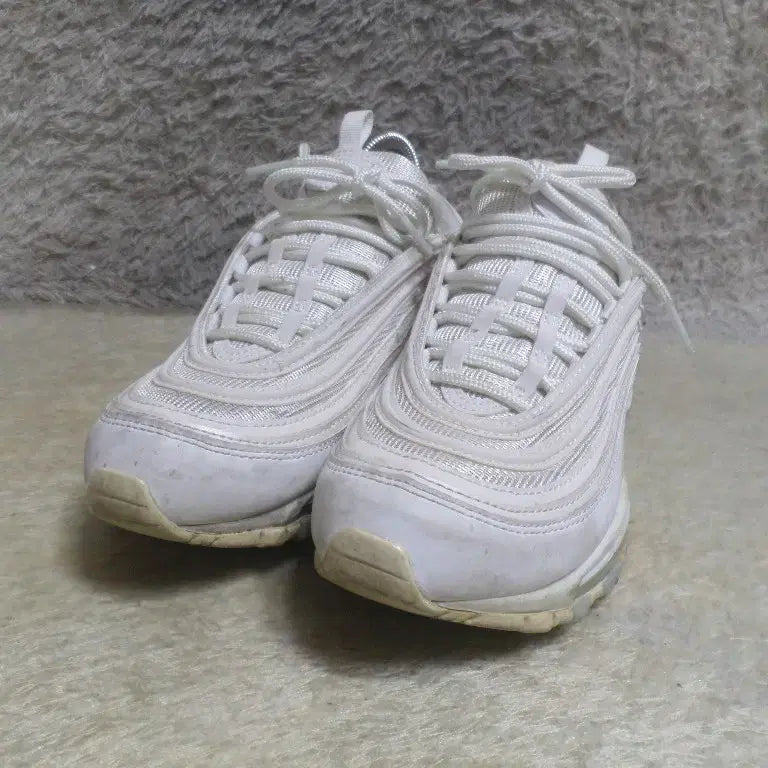 [BUNJANG] Nike Air Max 97 White Sneakers / 후루룩구제 235 나이키 에어맥스97 화이트 운동화 260504