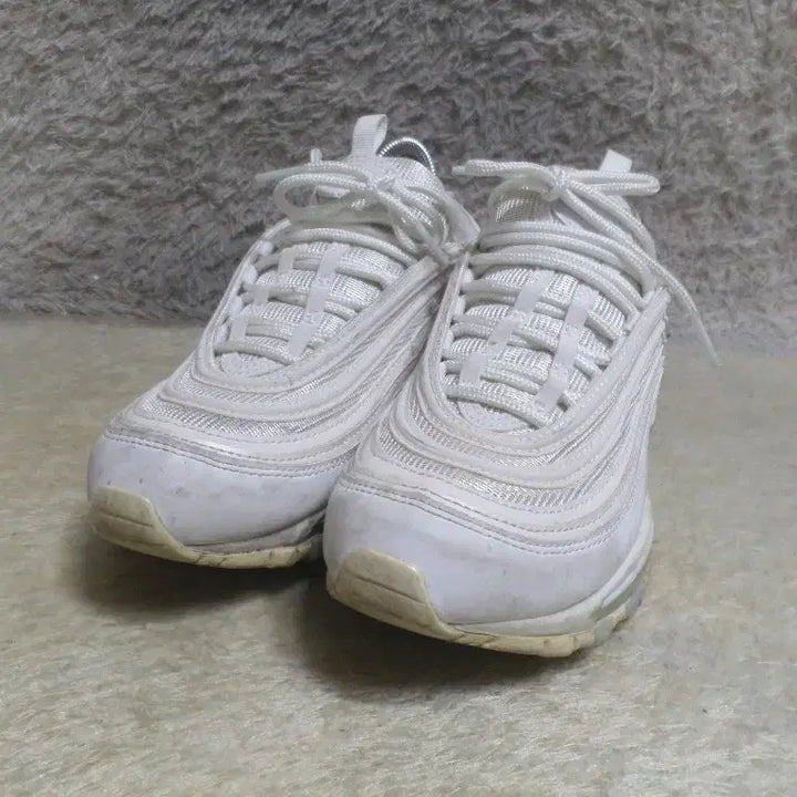 [BUNJANG] Nike Air Max 97 White Sneakers / 후루룩구제 235 나이키 에어맥스97 화이트 운동화 260504