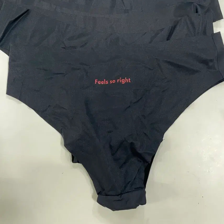 [BUNJANG] Goblinwear Feel So Light Cheeky Panty Set / 고블린웨어 필소라이트 5장일괄