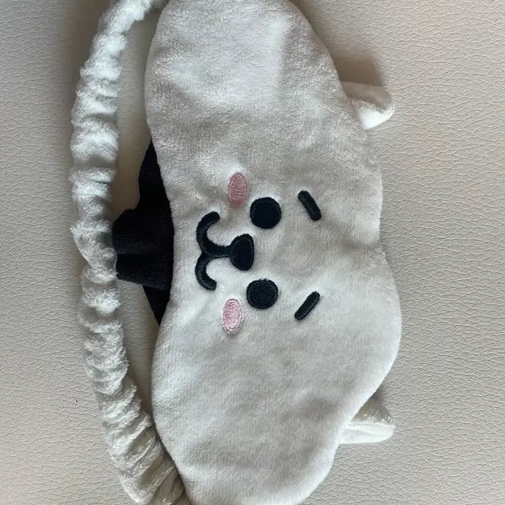 [BUNJANG] BT21 Cookie &amp; RJ Sleep Mask Bundle Set / bt21 쿠키 알제이 안대 일괄