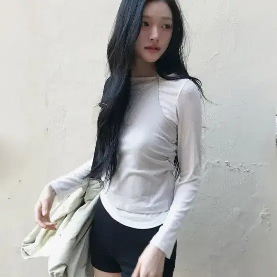 [BUNJANG] Letter From Moon Shirring Halterneck Layered Tee / 레터프롬문 셔링 홀터넥 레이어드 티