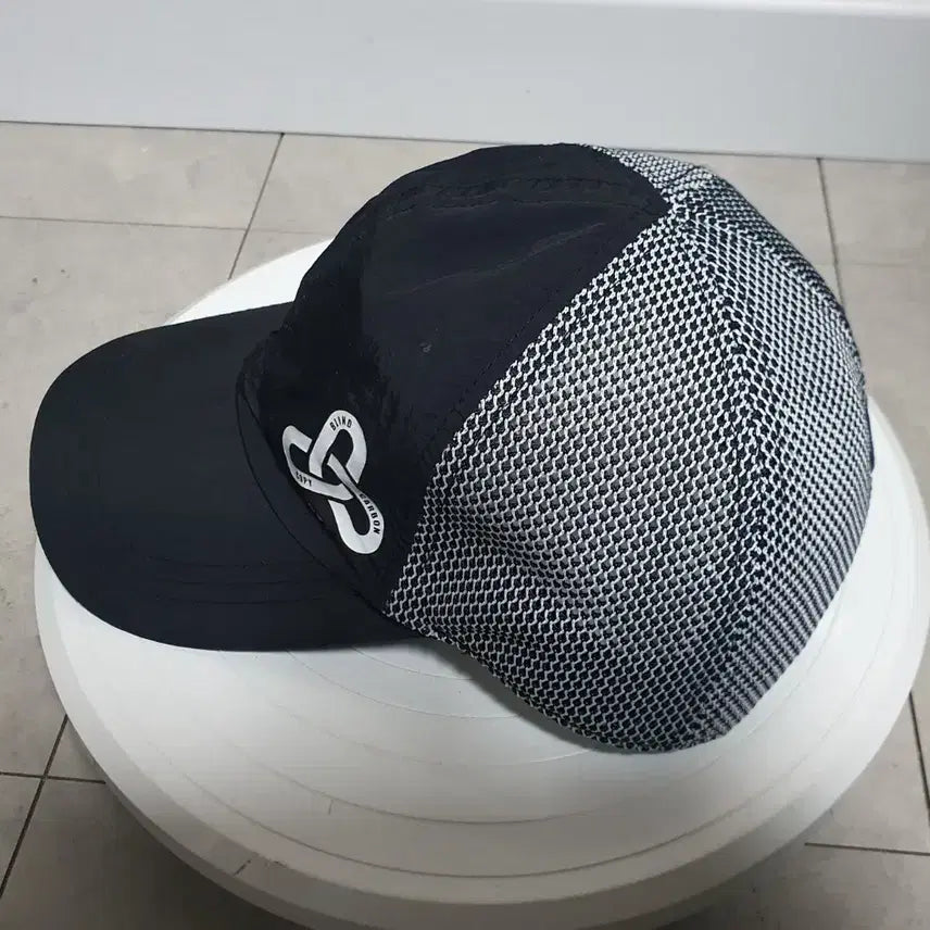 [BUNJANG] Blackyak BCC Ledge Mesh Cap 58cm / 블랙야크 BCC 렛지 메쉬 캡 58cm