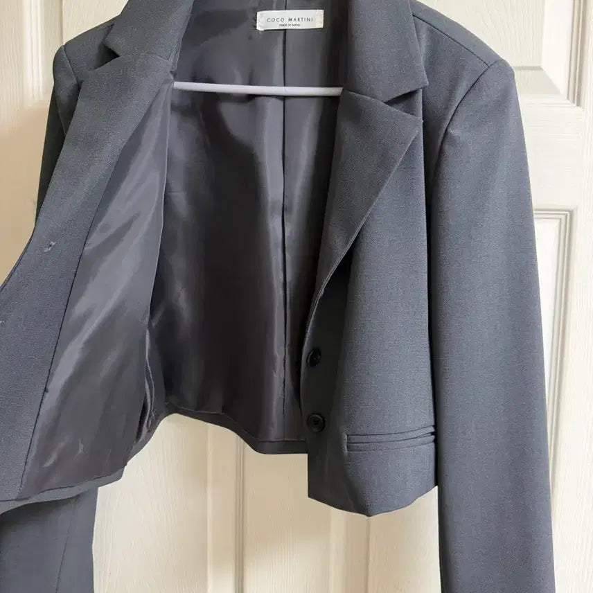 [BUNJANG] CoCo Martini Cropped Jacket Navy / 코코마티니 크롭 자켓 네이비