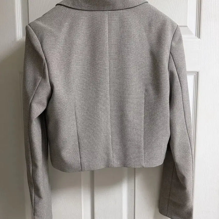 [BUNJANG] Stitch and Snap Beige Cropped Jacket / 스티치앤스냅 크롭 자켓 베이지