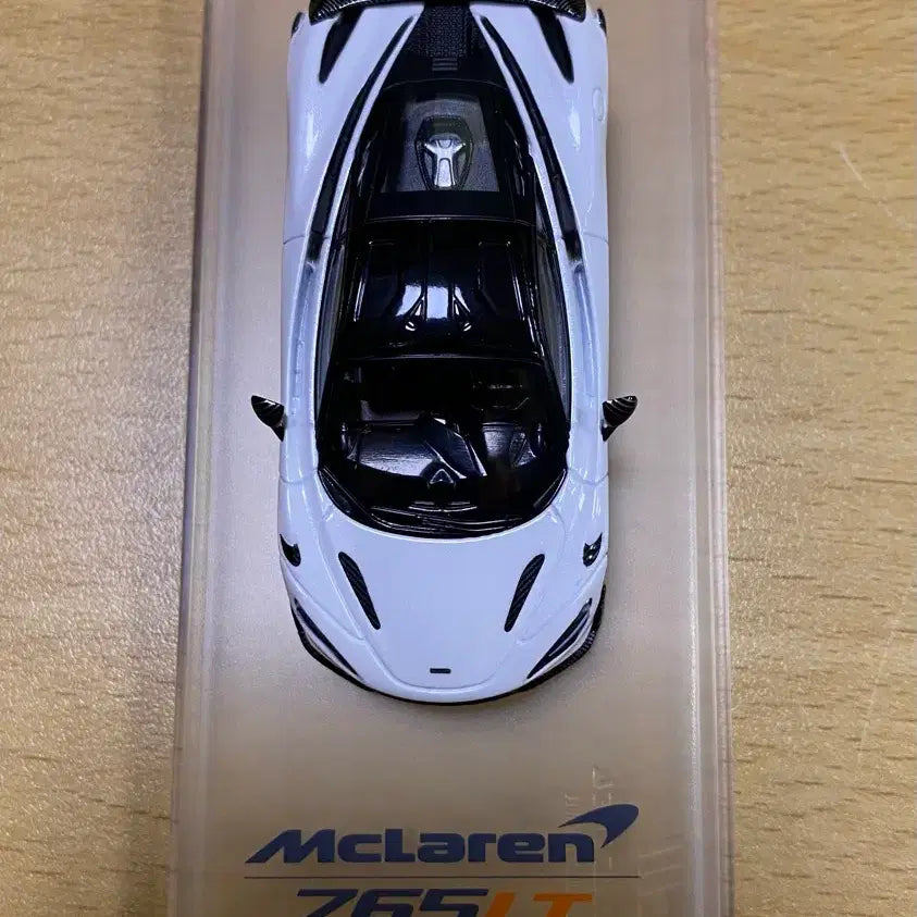 [BUNJANG] CM Model McLaren 765LT White Carbon 1:64 Scale / CM모델 맥라렌 765LT 화이트 카본 1:64 CM model