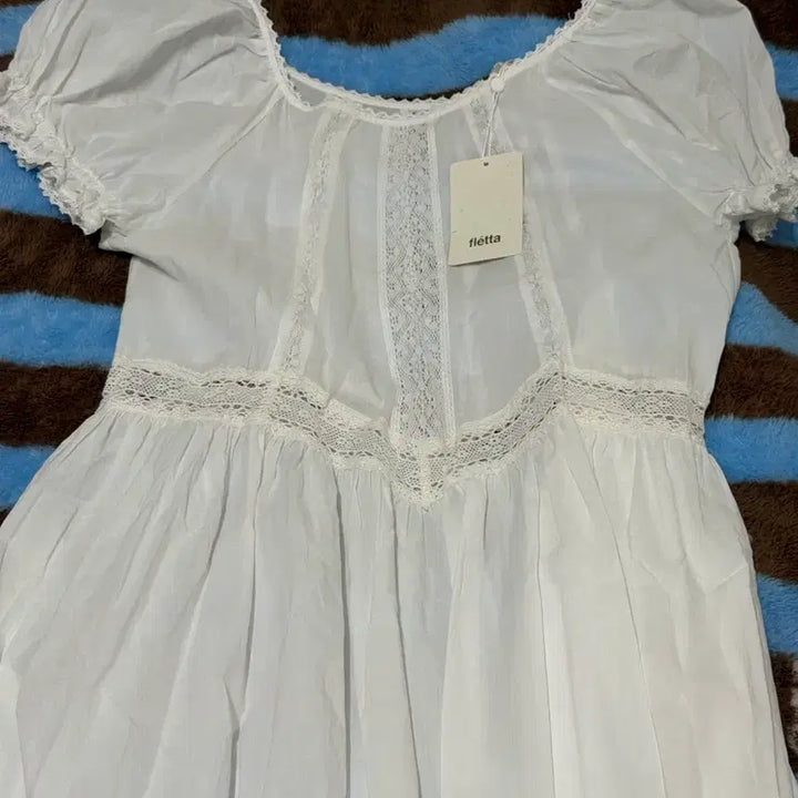 [BUNJANG] Fleta White Lace Dress / 플레따 흰색 레이스 원피스