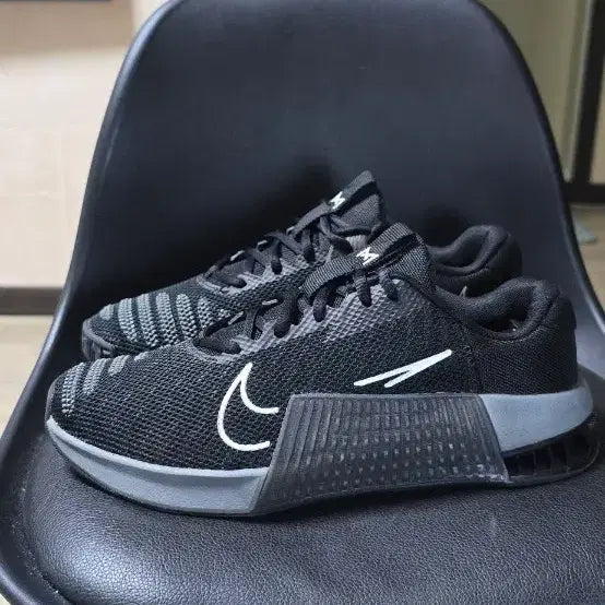 [BUNJANG] Nike Training Shoes Black Men&