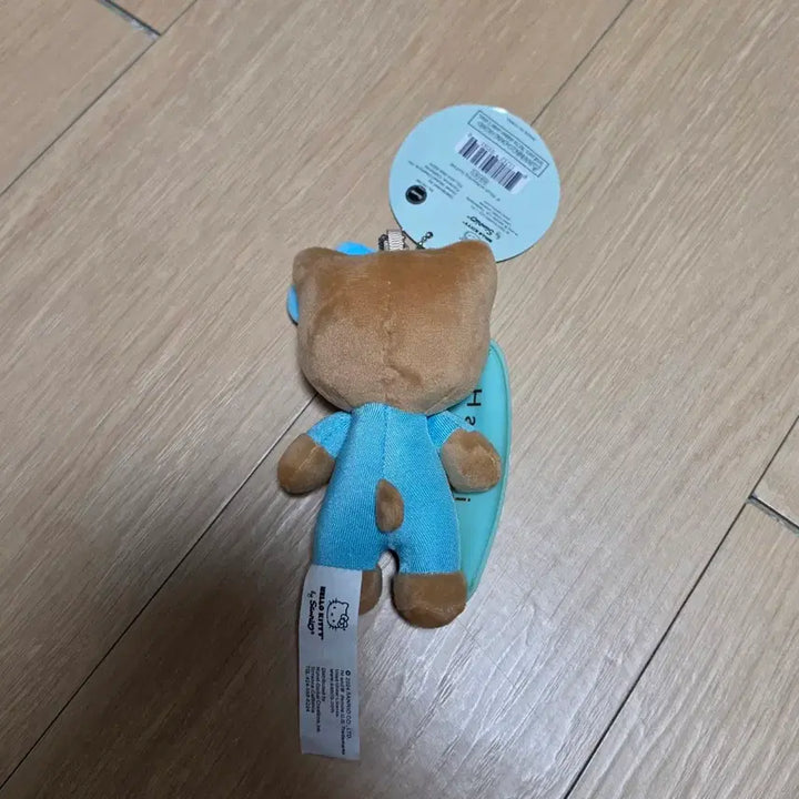[BUNJANG] Hello Kitty Surfing Board Tanning Doll Keychain / 서핑보드 태닝 키티 인형 키링