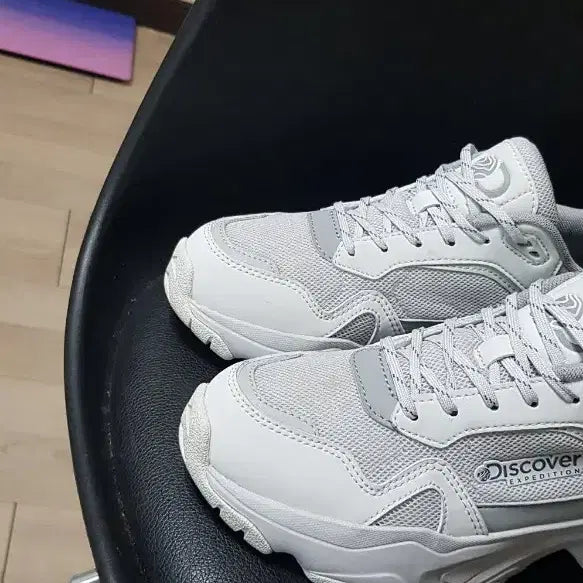 [BUNJANG] Discovery Expedition Sneakers White 235 / 디스커버리 익스페디션 운동화 화이트 235