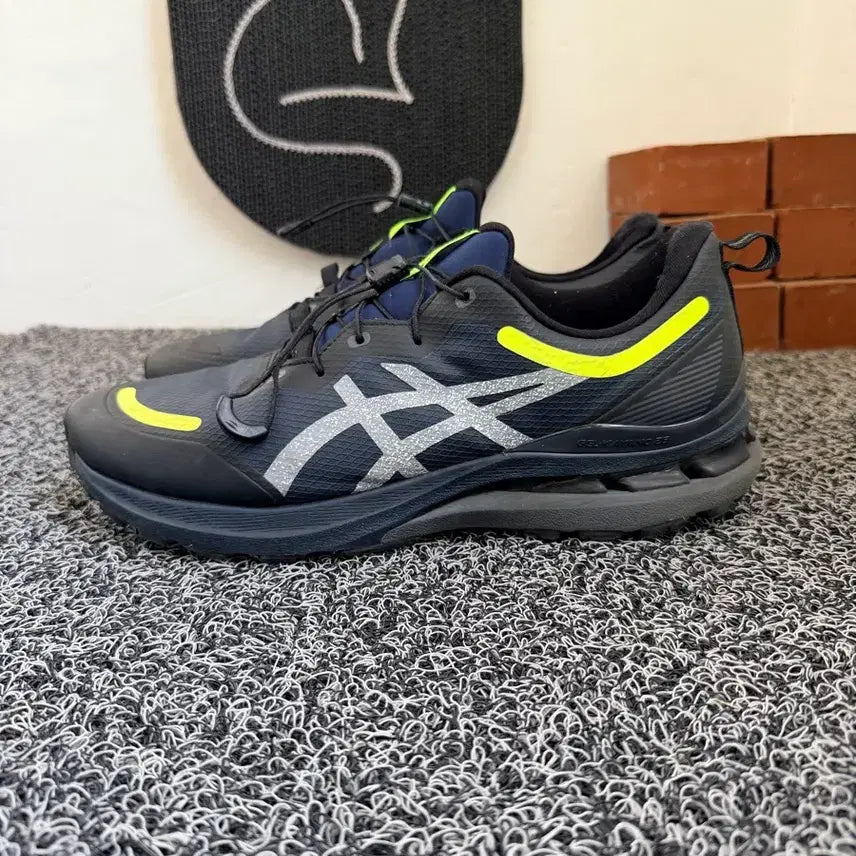 [BUNJANG] ASICS Gel-Kayano 28 Winterized Running Shoes / 아식스 젤 카야노 28 윈터라이즈드 (ASICS Gel-Kayano 28