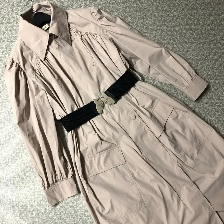 [BUNJANG] Lucky Chouette Atelier 2023 Beige Trench Coat Style Long Shirt Dress Belt Set / 럭키슈에뜨 아뜰리에 23년 바스락 트렌치코트형 롱 셔츠 원피스 벨트 세트