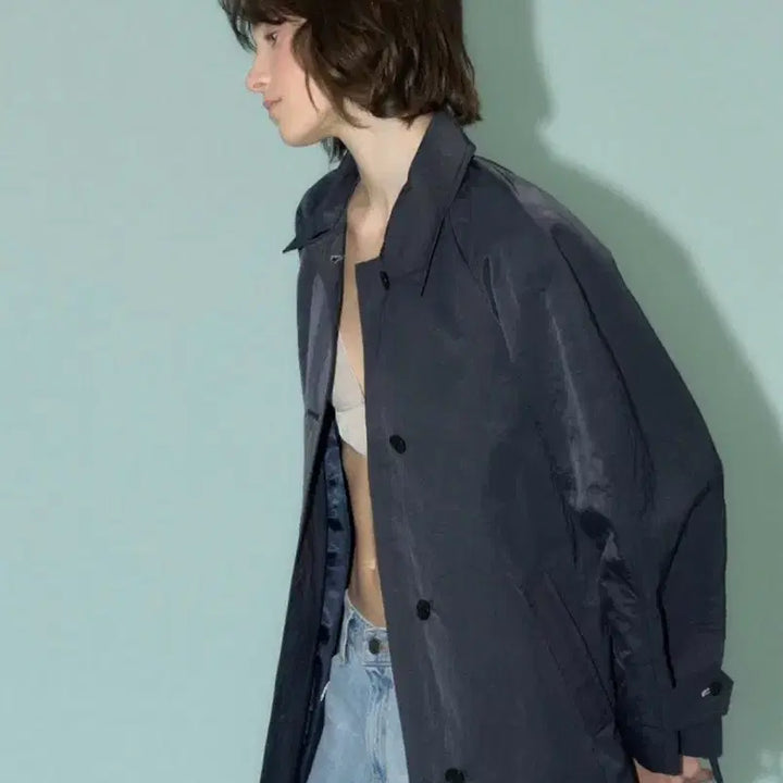 [BUNJANG] Poeto Glossy Trench Coat Navy / 포에토 글로시 트렌치 코트 네이비
