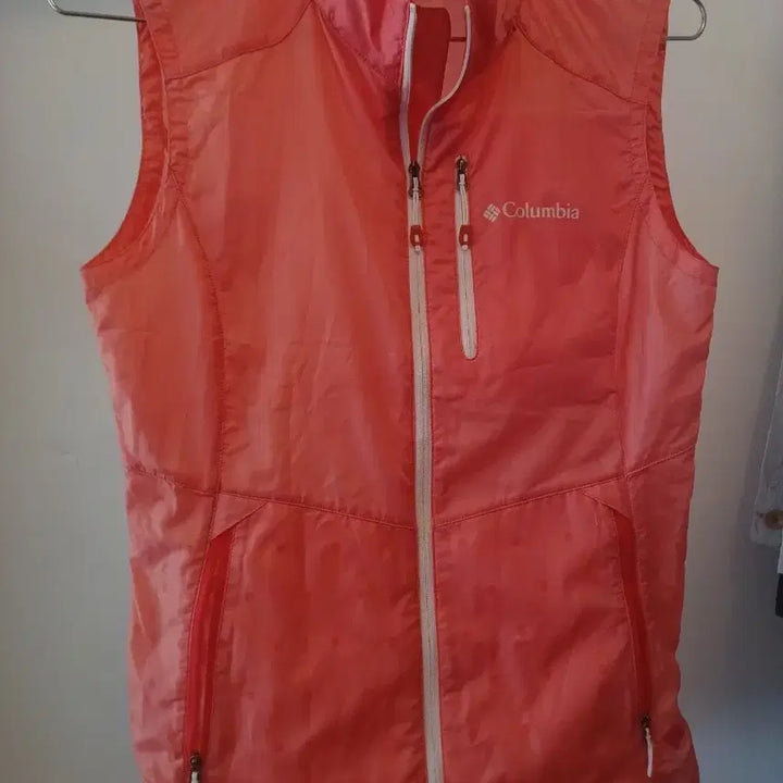 [BUNJANG] Columbia Orange Lightweight Vest Size 80 / 컬럼비아 오렌지 경량 조끼 80