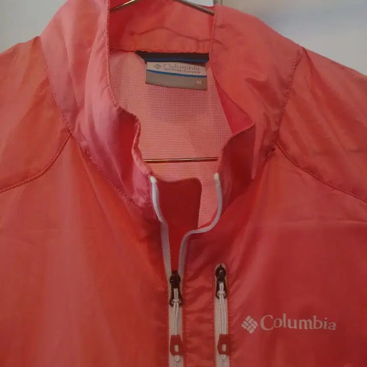 [BUNJANG] Columbia Orange Lightweight Vest Size 80 / 컬럼비아 오렌지 경량 조끼 80