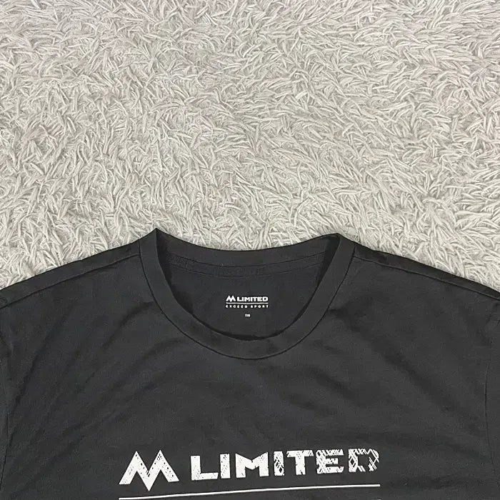[BUNJANG] Millet Round Neck Short Sleeve T-Shirt Size 110 / 밀레 반팔 라운드넥 티셔츠 110