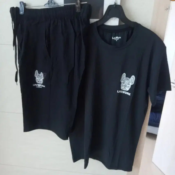 [BUNJANG] LifeWork Black Short Sleeve &amp; Shorts Set M / 라이프워크 블랙 반팔 반바지 세트 M 새상품