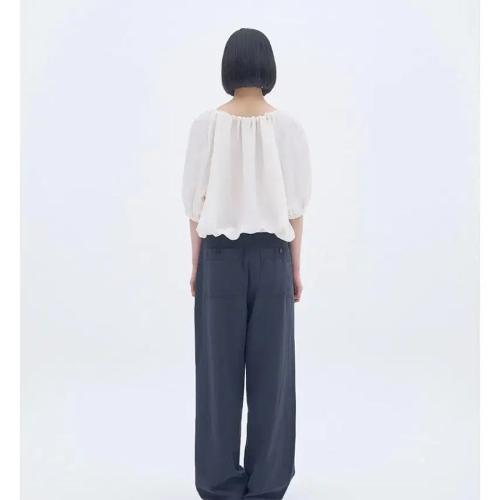 [BUNJANG] Nyhavn Belora Shirring Blouse Balloon Sleeve / 니하운 벨로라 셔링 블라우스 벌룬