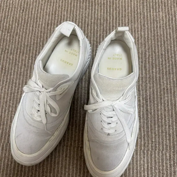 [BUNJANG] Gradus Sneakers White Size 41 / 그라더스 스니커즈 41 화이트