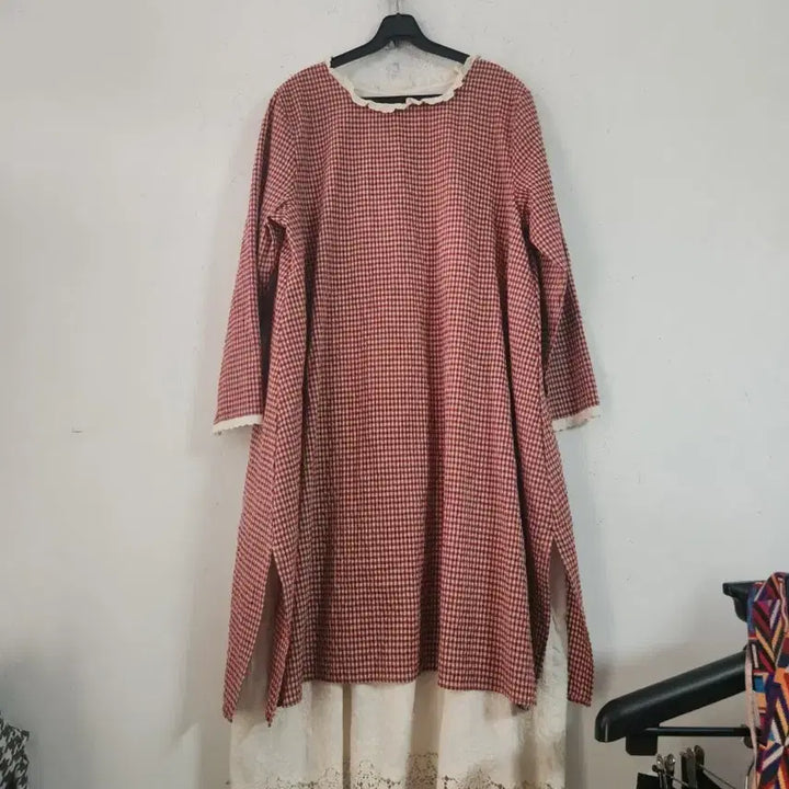 [BUNJANG] Checkered Long Dress with Lace Detail / 체크 롱 원피스 레이스 디테일