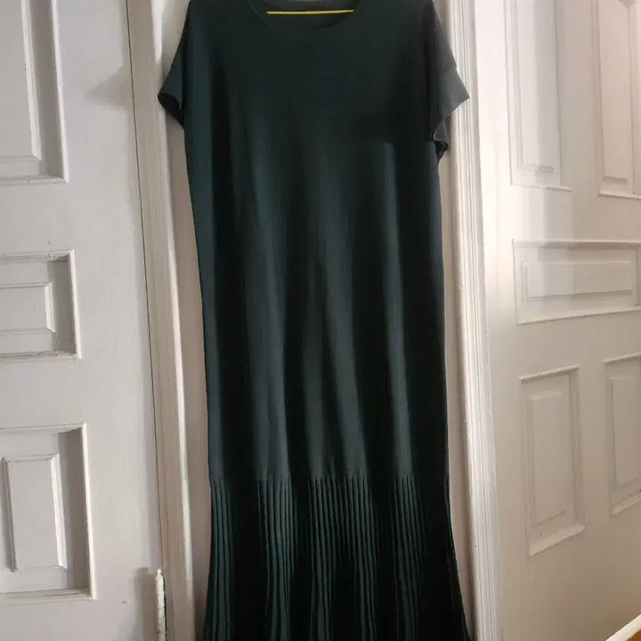 [BUNJANG] The Izzat Knit Long Dress / 더 아이잗 니트 롱원피스