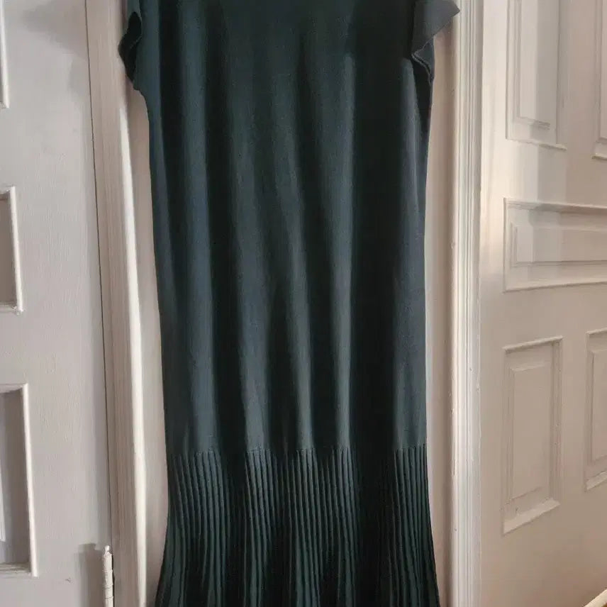[BUNJANG] The Izzat Knit Long Dress / 더 아이잗 니트 롱원피스