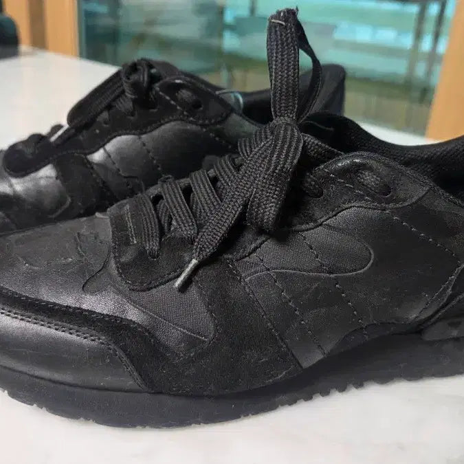 [BUNJANG] Valentino Black Sneakers Size 265 / 발럴티노 스니커즈 265