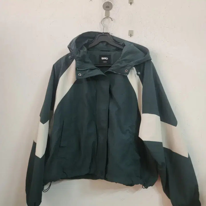 [BUNJANG] SPAO Hood Windbreaker Jumper / 스파오 후드 바람막이 점퍼