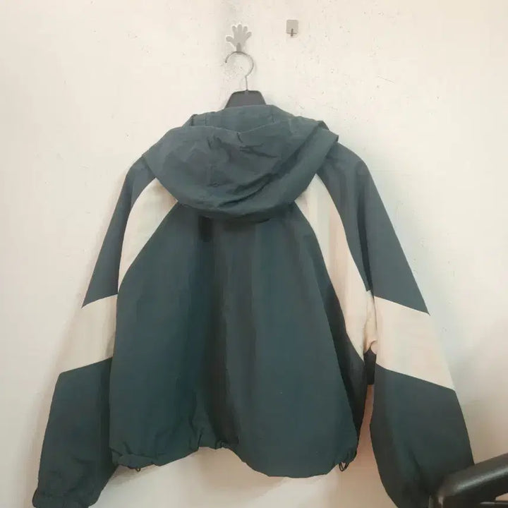 [BUNJANG] SPAO Hood Windbreaker Jumper / 스파오 후드 바람막이 점퍼