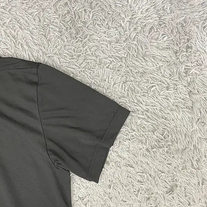 [BUNJANG] Black Yak Half-Sleeve Collar T-Shirt Size 100 / 블랙야크 반팔 카라넥 티셔츠 100