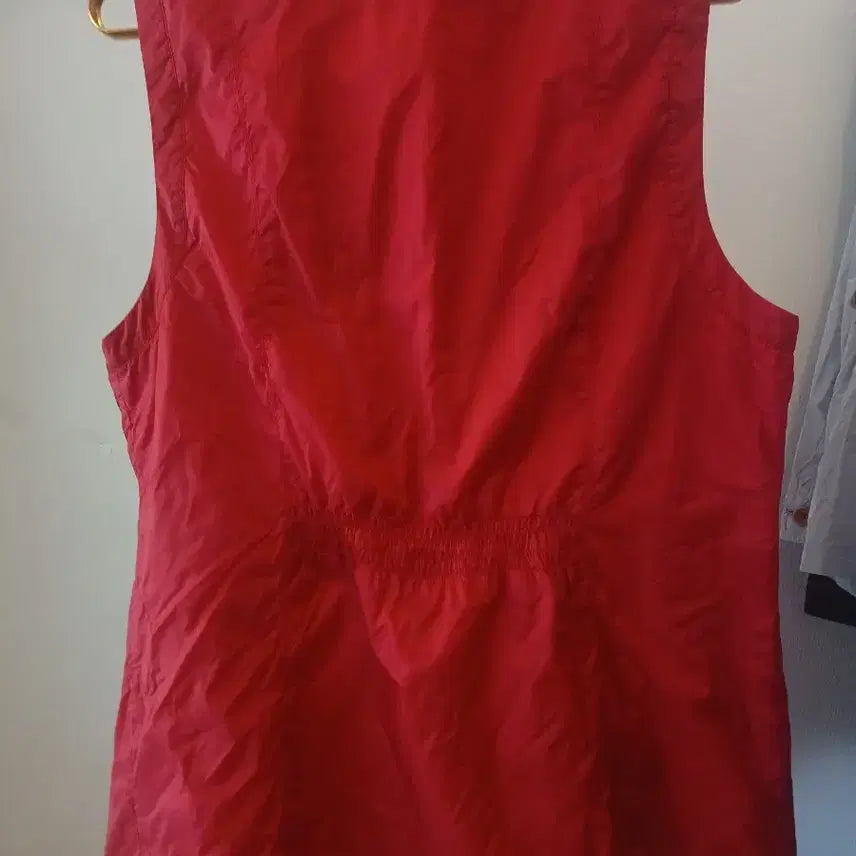 [BUNJANG] Crocodile Red Windbreaker Vest Size 105 / 크로커다일 레드 바람막이 조끼 105
