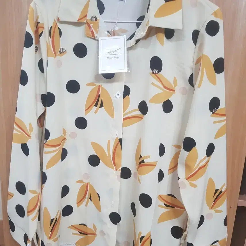 [BUNJANG] Flower Dot Pattern Blouse (Size 66) / 플라워 도트 패턴 셔츠 블라우스(66)미사용