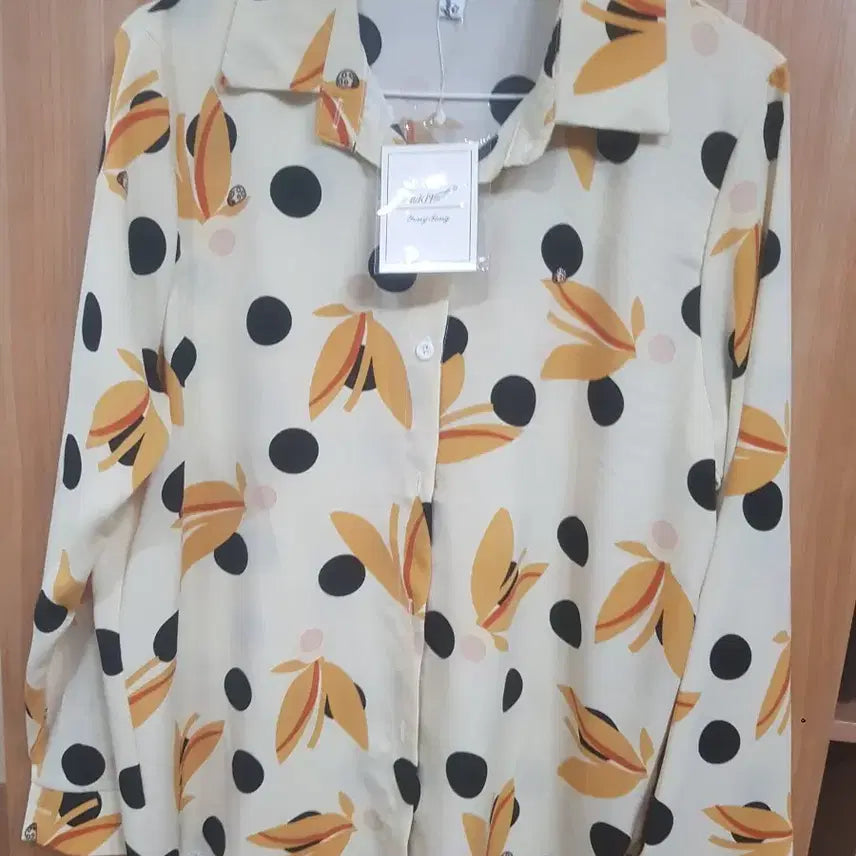 [BUNJANG] Flower Dot Pattern Blouse (Size 66) / 플라워 도트 패턴 셔츠 블라우스(66)미사용