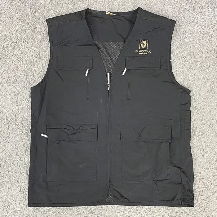 [BUNJANG] Black Yak Spring/Summer Zip-Up Vest Size 110 / 블랙야크 춘하 집업 조끼 110