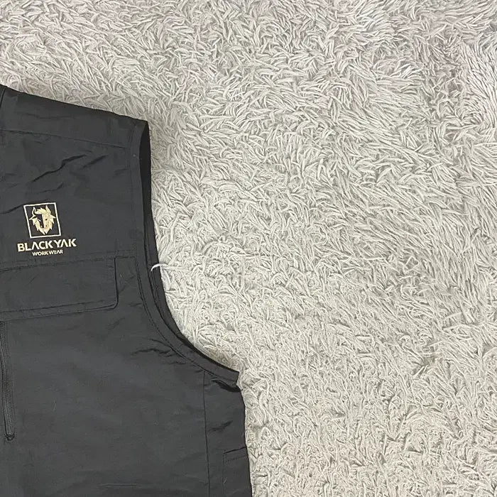 [BUNJANG] Black Yak Spring/Summer Zip-Up Vest Size 110 / 블랙야크 춘하 집업 조끼 110