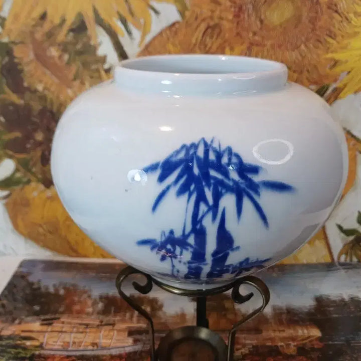 [BUNJANG] Blue Glazed White Porcelain Vase with Blue Painting / 청화 백자 화병 블루 그림 도자기