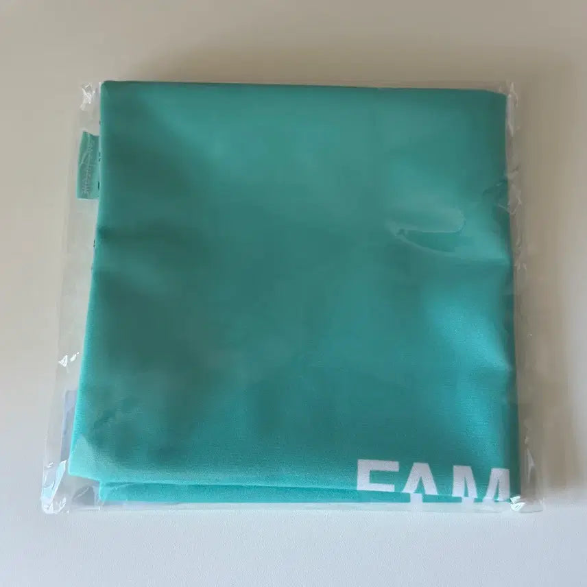 [SOLD OUT] 지드래곤 쿠션커버 팬미팅 엠디