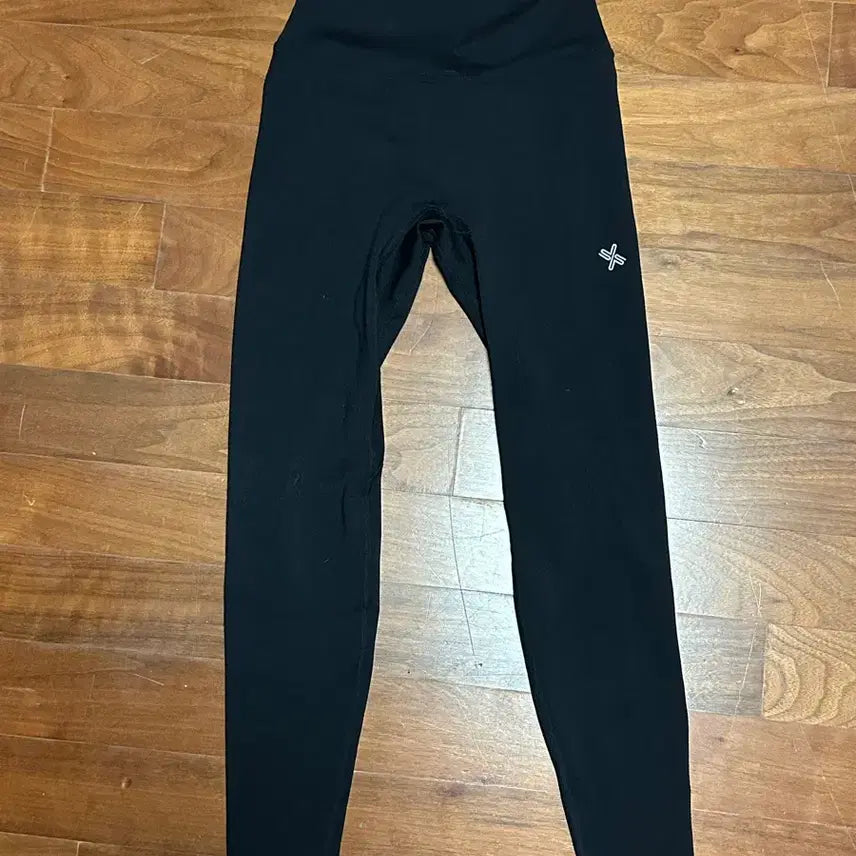 [BUNJANG] Xexymix Black Leggings / 젝시믹스 블랙 레깅스