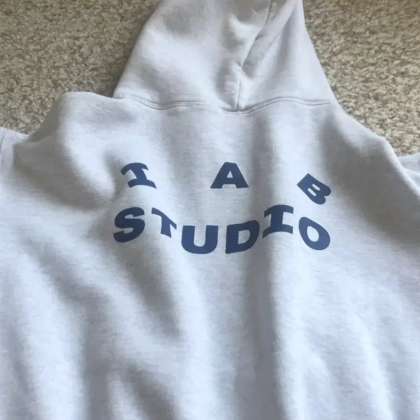 [BUNJANG] IAB STUDIO Light Gray Hoodie / IAB STUDIO 후드티 라이트그레이