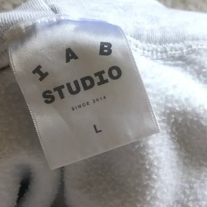 [BUNJANG] IAB STUDIO Light Gray Hoodie / IAB STUDIO 후드티 라이트그레이
