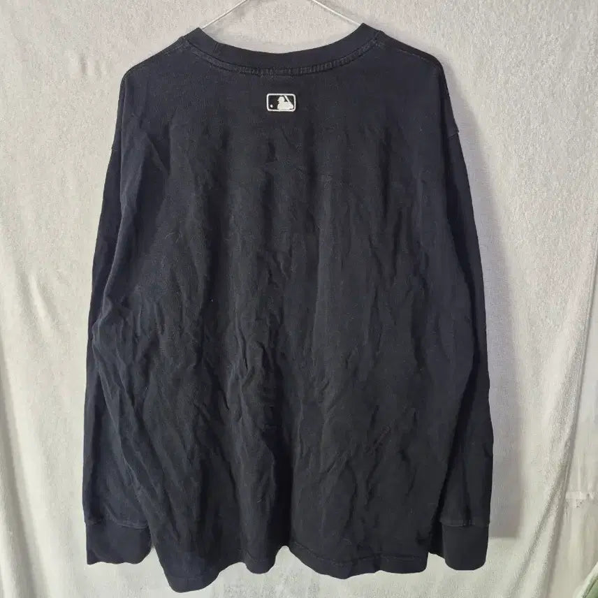 [BUNJANG] MLB New York Yankees Black Long Sleeve T-Shirt XL / XL MLB 뉴욕 양키스 검정색 긴팔 티셔츠