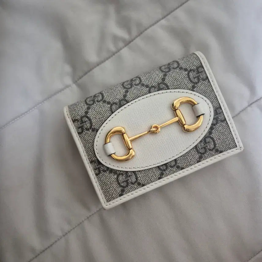 [BUNJANG] Gucci Horsebit Bifold Wallet Ivory / 구찌 홀스빗 반지갑