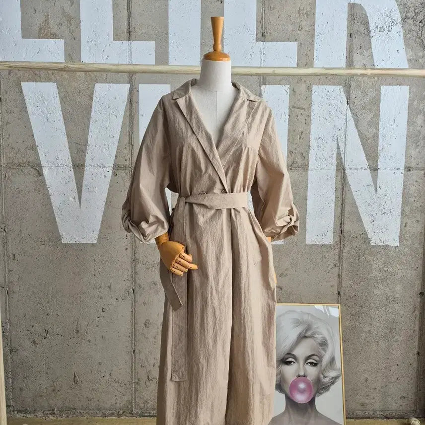 [BUNJANG] Lightweight Single-Layer Summer Trench Coat / 얇은 홑겹 여름 트렌치 롱코트
