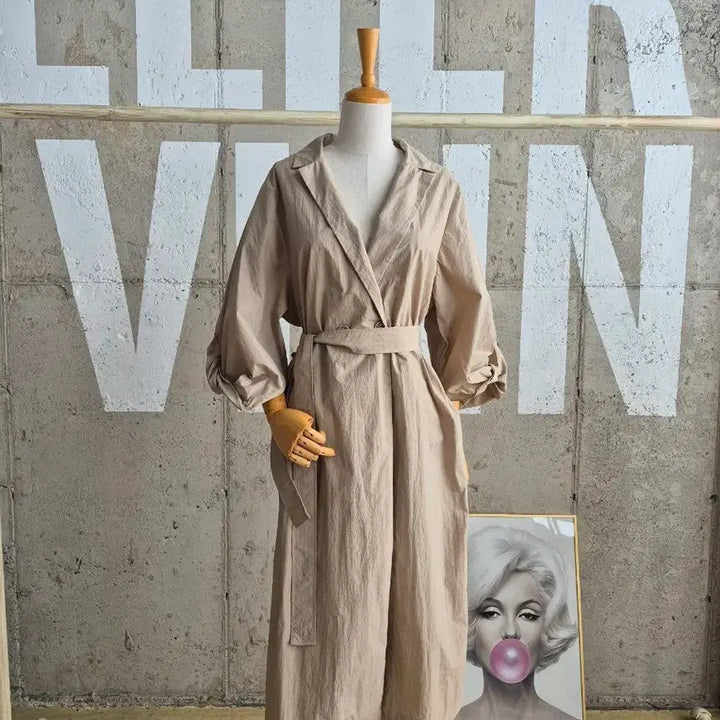 [BUNJANG] Lightweight Single-Layer Summer Trench Coat / 얇은 홑겹 여름 트렌치 롱코트