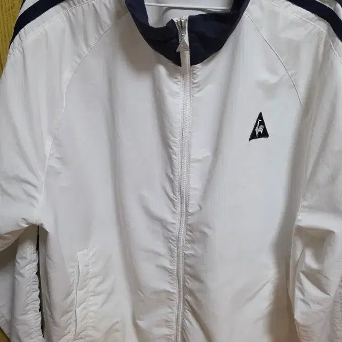 [BUNJANG] Le Coq Sportif White Windbreaker 110 / 르꼬끄 화이트 바람막이 110 사이즈