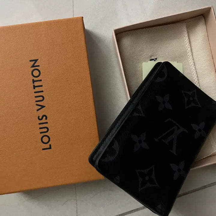 [BUNJANG] Louis Vuitton Monogram Eclipse Pocket Organizer Wallet / (김포) 루이비통 포켓 오거나이저 지갑