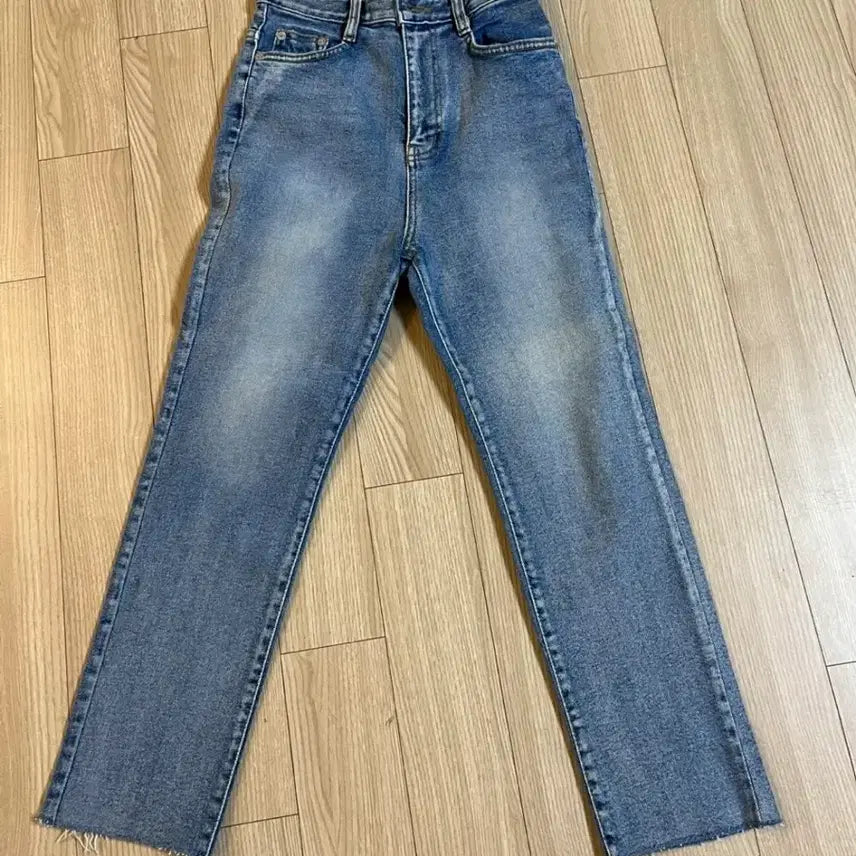 [BUNJANG] Light Wash Bootcut Denim Pants / 일자데님
