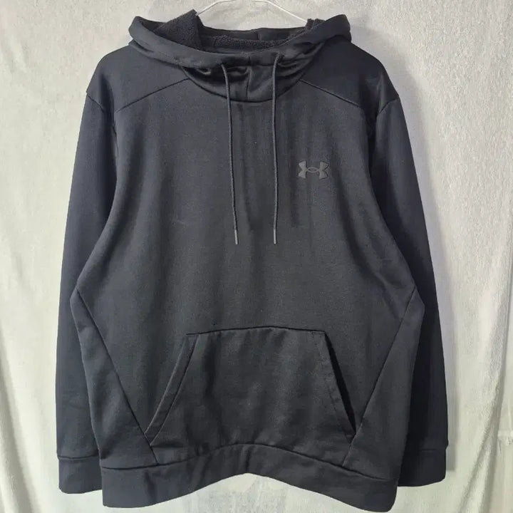 [BUNJANG] Under Armour Black Fleece Hoodie L Size / L 언더아머 블랙 기모 후드티
