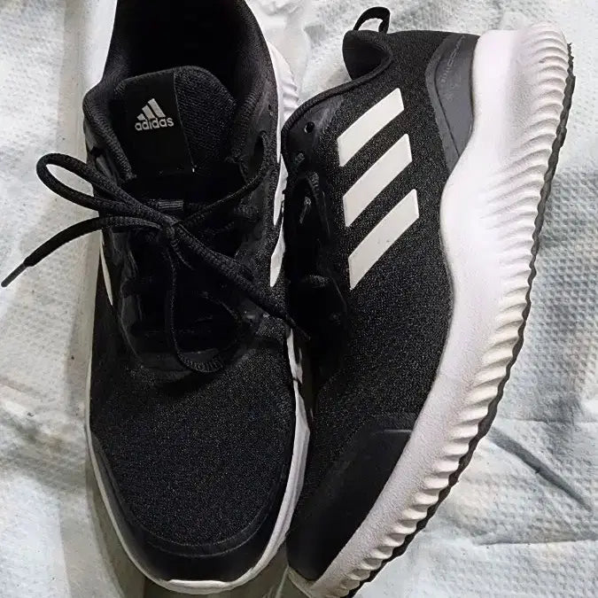 [BUNJANG] Adidas Running Shoes Size 260 / 아디다스 운동화 사이즈260 상태좋아요
